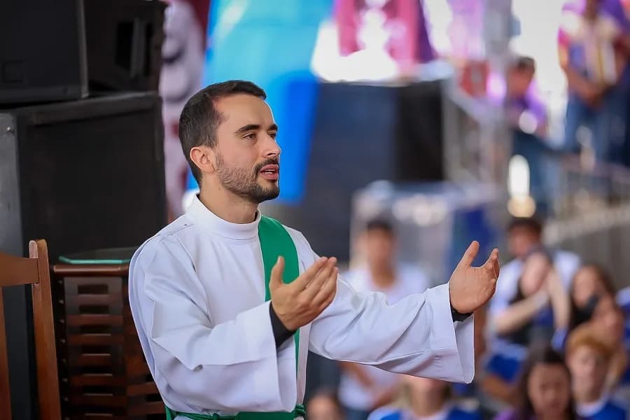 Diácono que será ordenado sacerdote destaca importância da Jornada Diocesana da Juventude e revela lema de seu ministério
