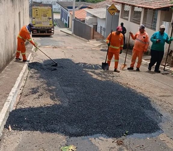 SEMOP intensifica operação tapa-buracos e manutenção de vias em Patrocínio