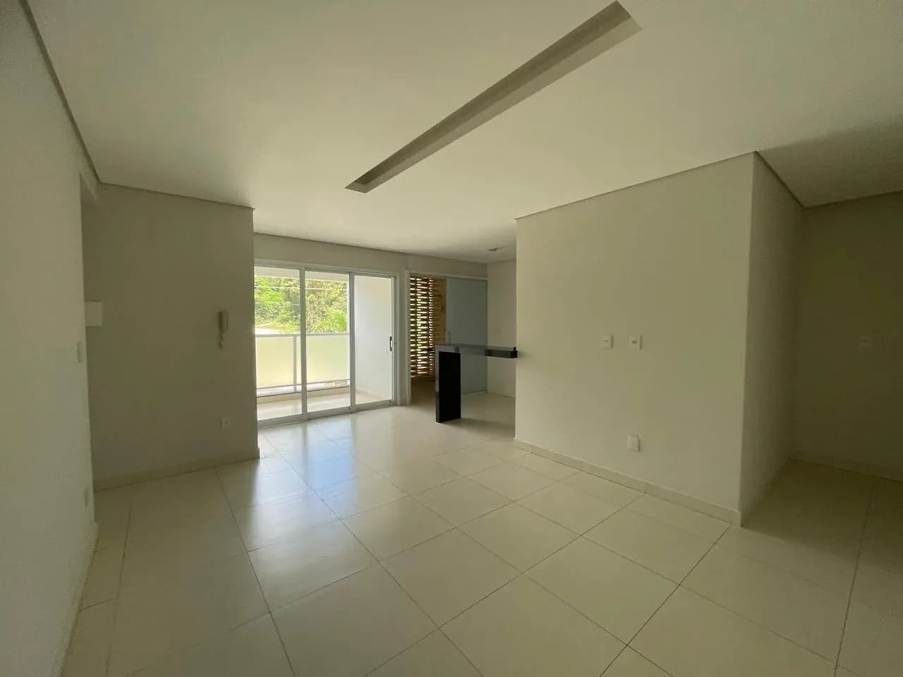 Vende-se Apartamento no Condominio Bosque Real em Patrocínio-MG.