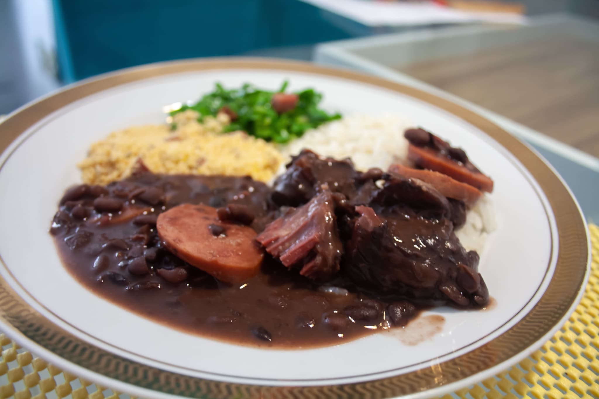 Sábado é dia de feijoada no Cantinho Xike