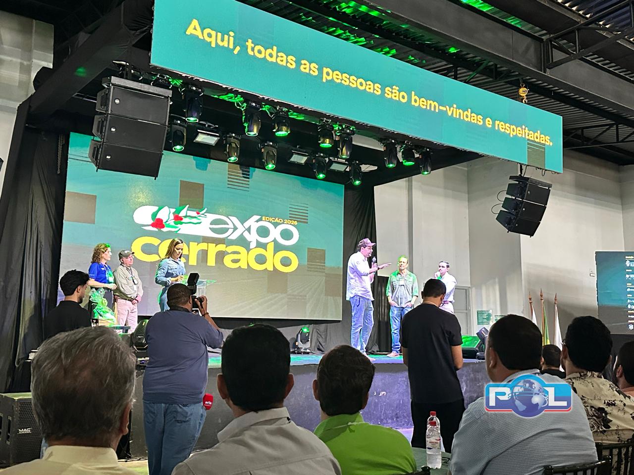 Aberta a ExpoCerrado 2026 que reúne grandes marcas do agro, experiências exclusivas e programação estratégica na FeMcafé