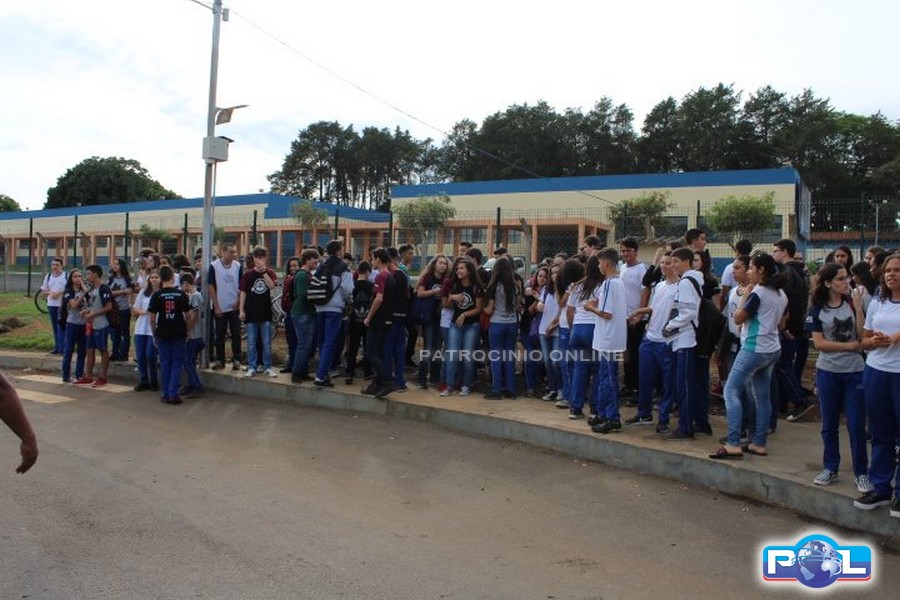 Cobertura Exclusiva Online Sarau IFTM Campus Patrocínio - MG pelo