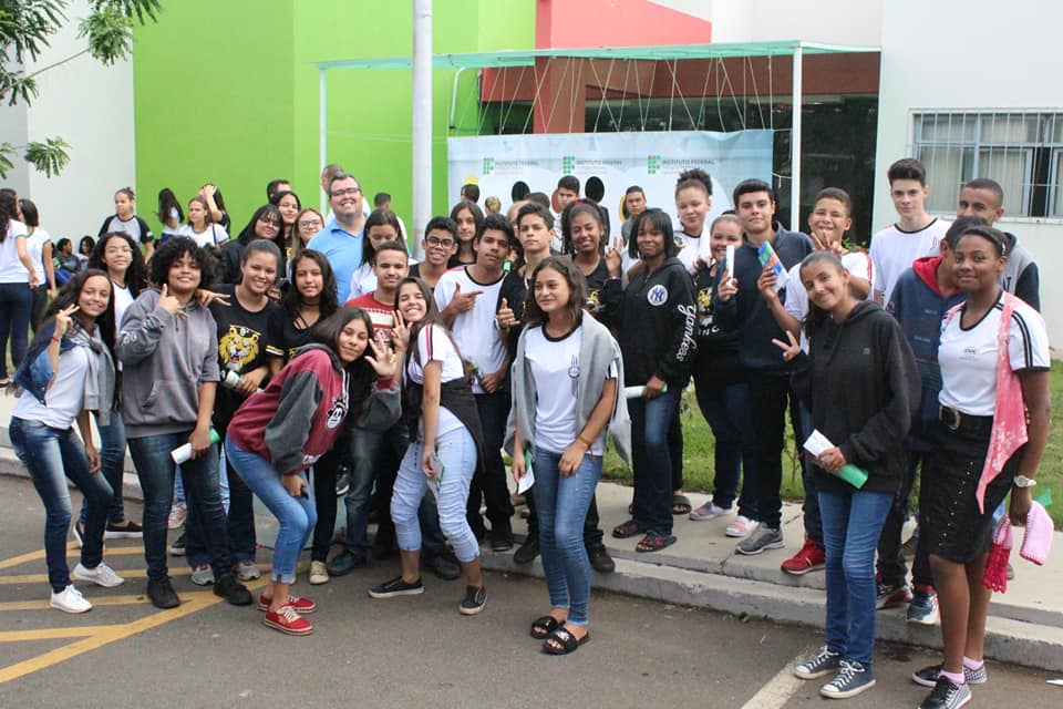 Estudantes de várias escolas de Patrocínio participam da Mostra de Cursos  IFTM 2017