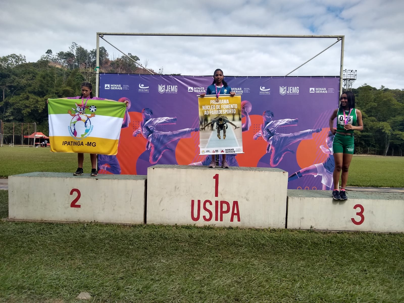 ATLETAS DA APAE DE PATROCINIO-MG, PARTICIPARAM DAS PARALIMPÍADAS ESCOLARES ETAPA REGIONAL EM BRASÍLIA - JORNAL DE PATROCINIO